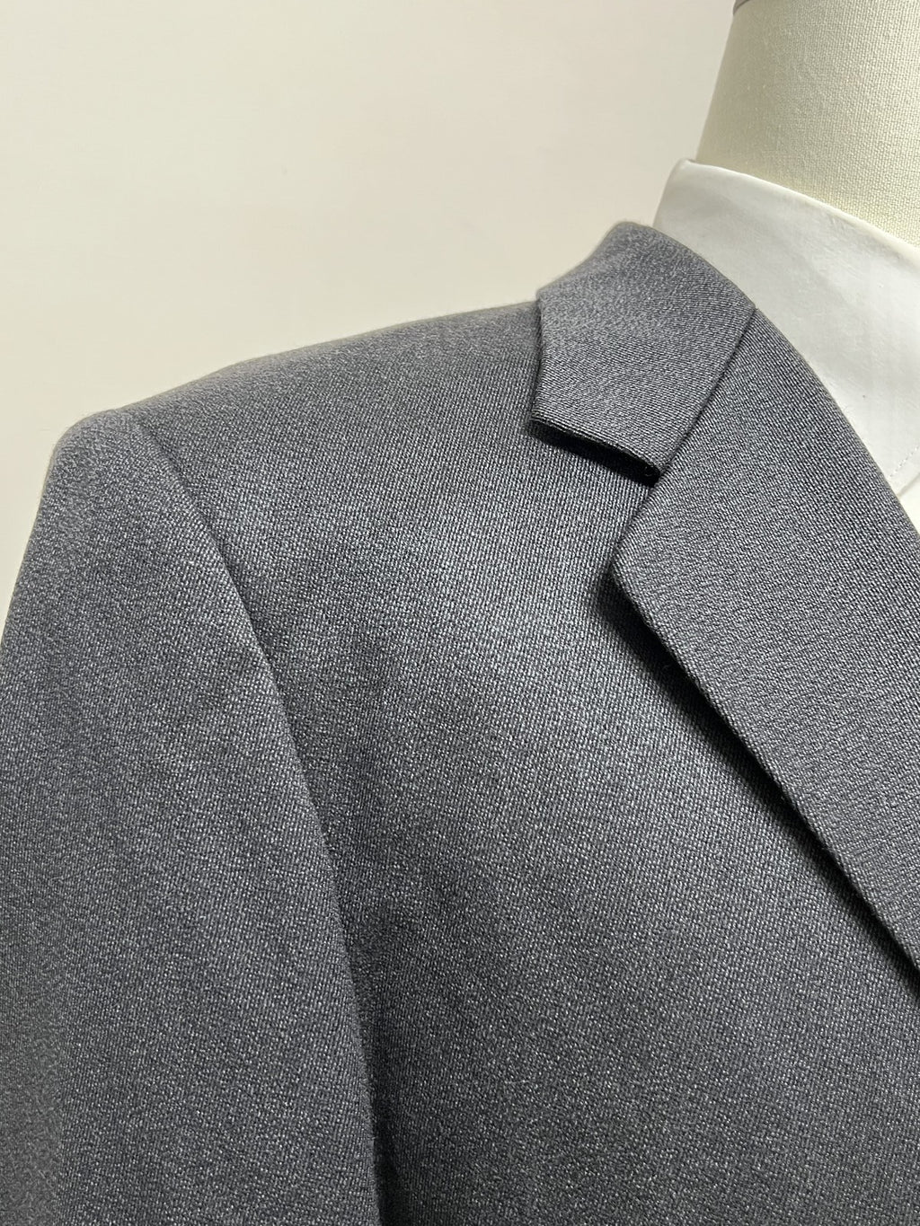 Berry Adams Abito Uomo Grigio antracite in Lana – Taglia 54