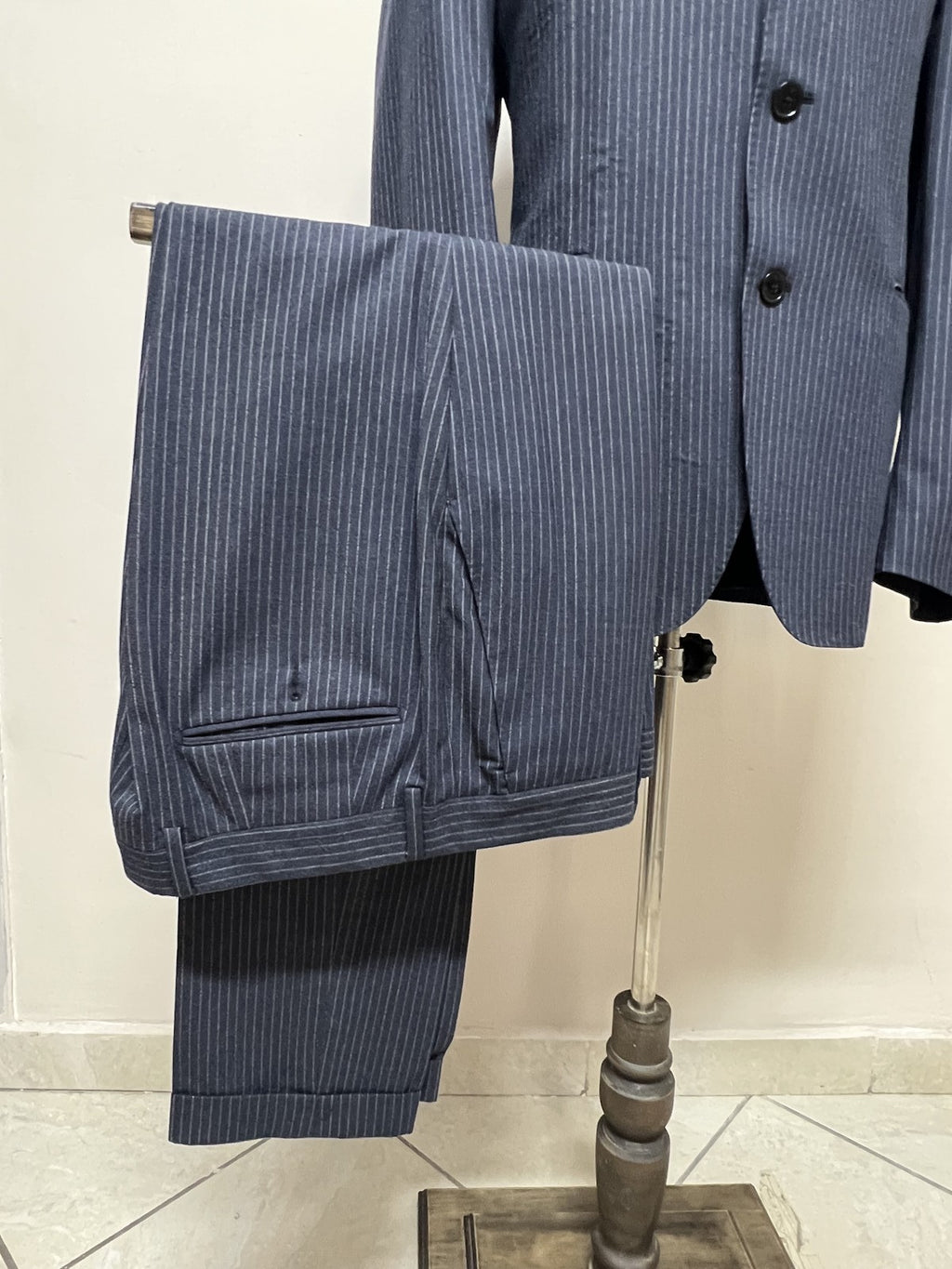 Lardini Abito Uomo Blu navy in Lana Gessato – Taglia 52
