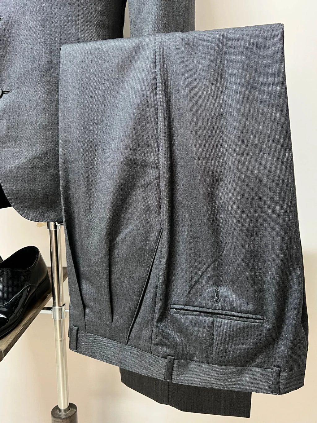 Abito Uomo Crespi Grigio Scuro lana e Seta Made in Italy (MA154)